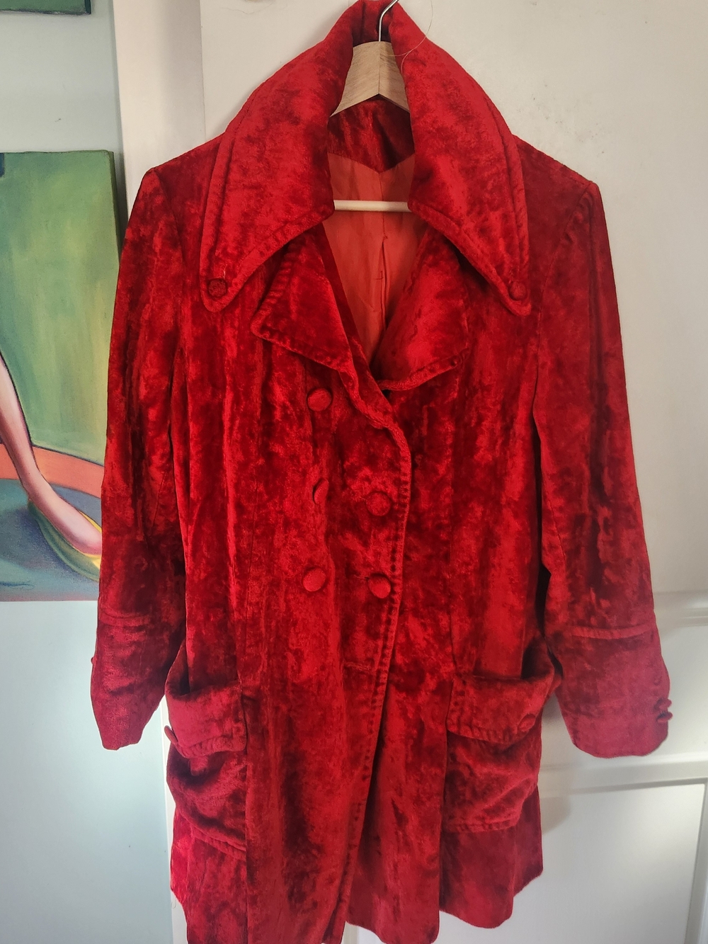 Vintage Red Velvet Women's Coat - Classic Plush Jacket